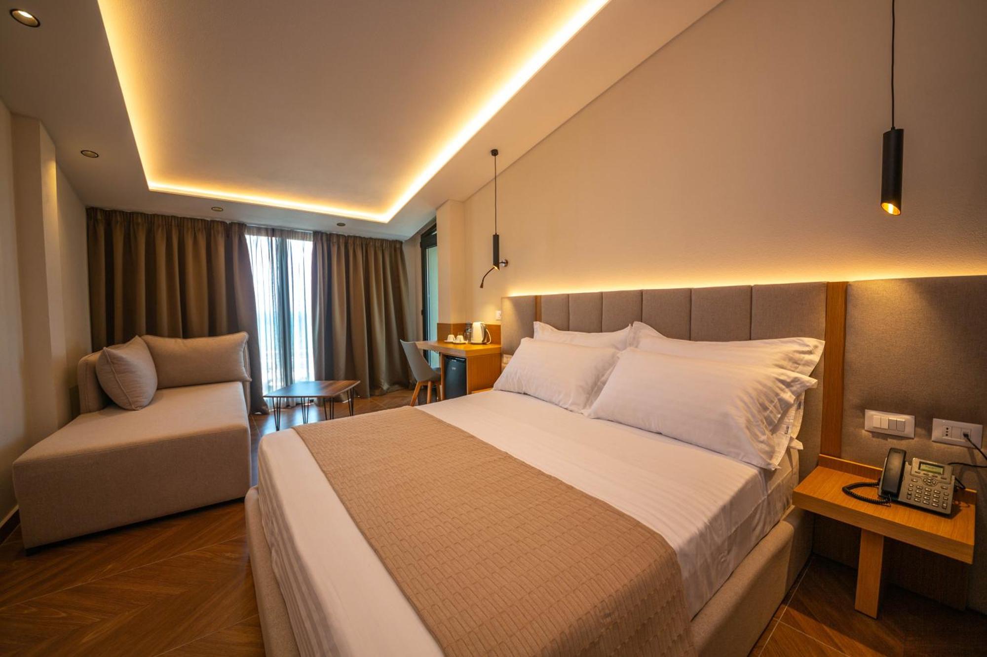 Emara Boutique Hotel Kavaje Δωμάτιο φωτογραφία