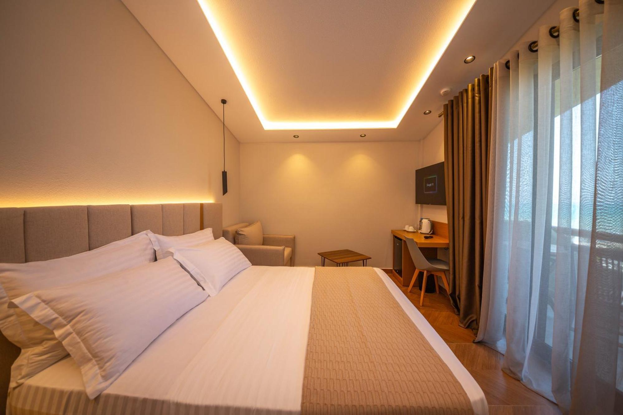 Emara Boutique Hotel Kavaje Δωμάτιο φωτογραφία