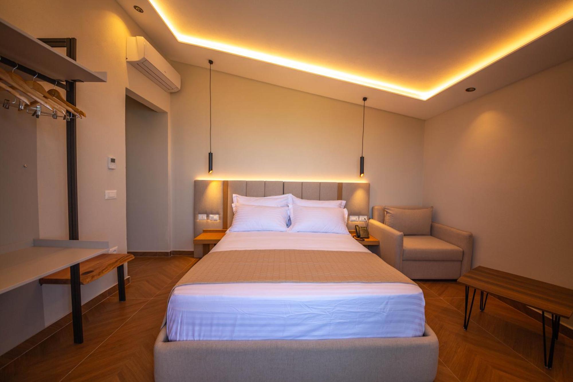 Emara Boutique Hotel Kavaje Δωμάτιο φωτογραφία